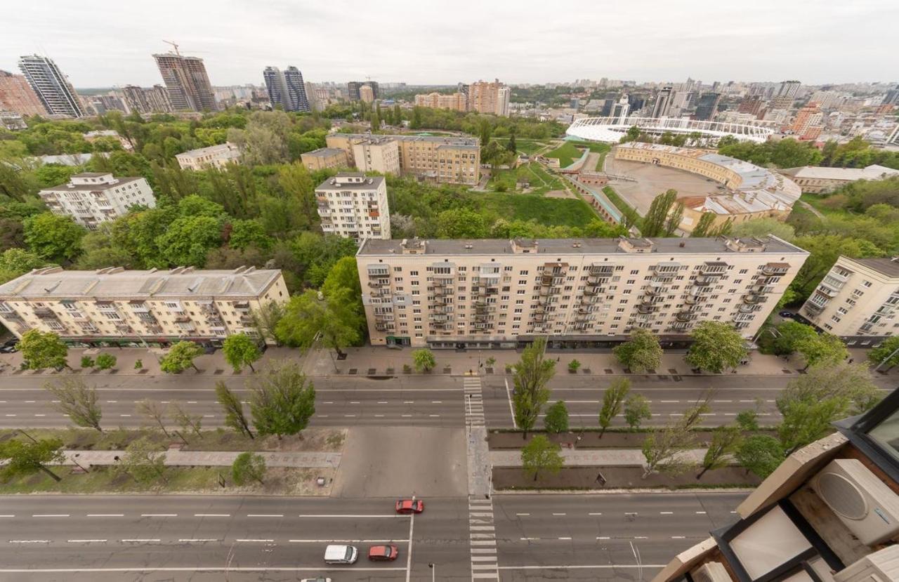 Апартаменти Люкс Класу В Новому Будинку В Центрі Kyiv Exterior photo